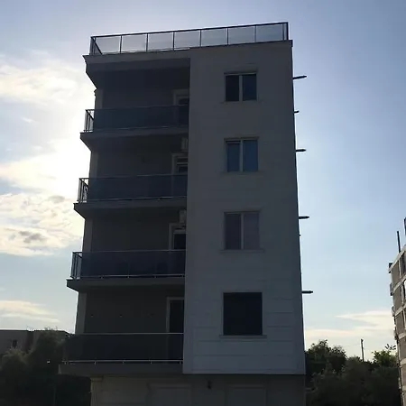 Zev Imperia Appartement