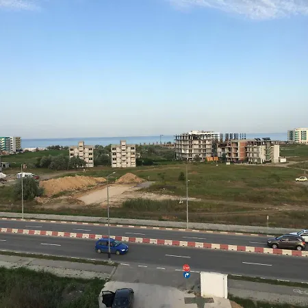 Zev Imperia Appartement Năvodari